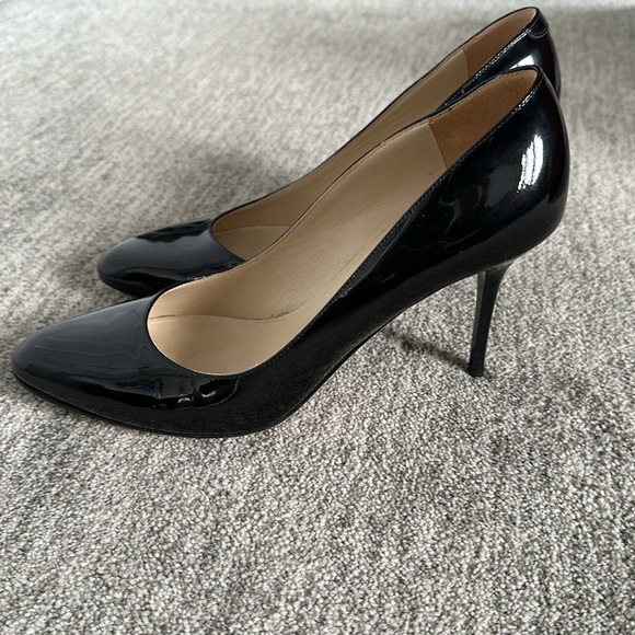 Jimmy Choo black patent stilettos - Picture 2 of 5